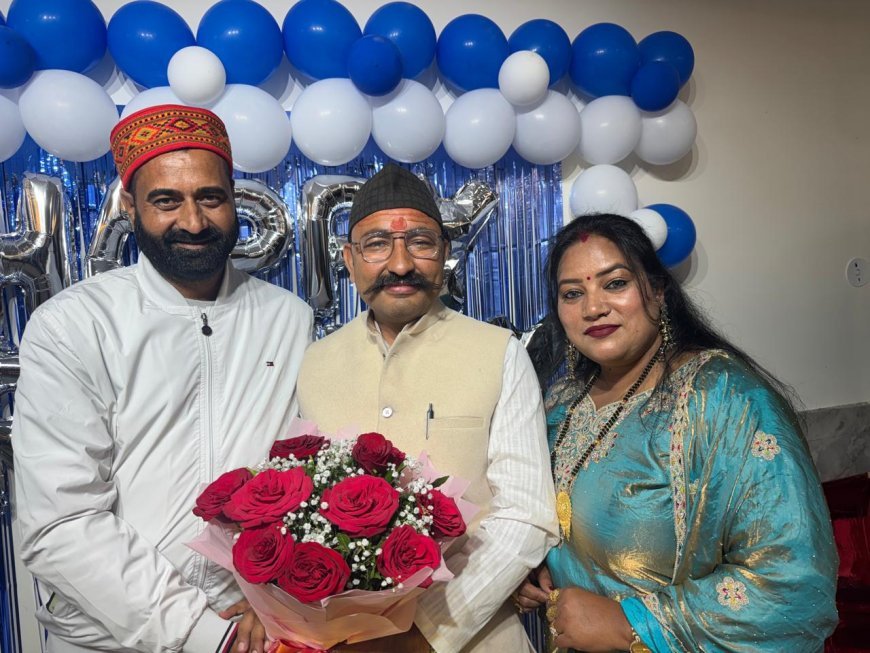 सुराज सेवा दल के प्रदेश अध्यक्ष रमेश जोशी का जन्मदिन प्रदेश सचिव इंतजार प्रधान व कार्यक्रताओं ने बड़े ही धूमधाम से मनाया..